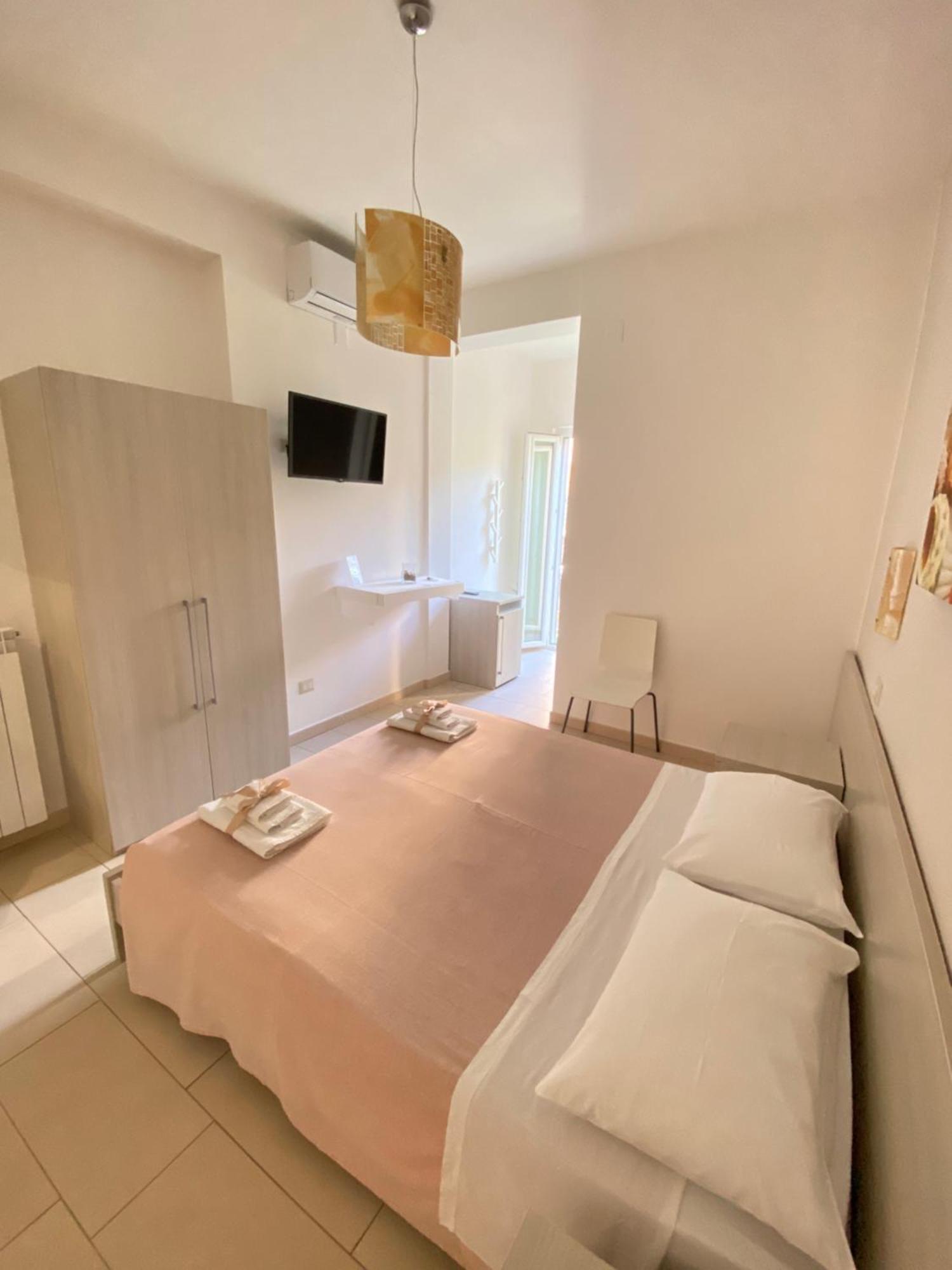 B&B Degli Aranci Палинуро Экстерьер фото