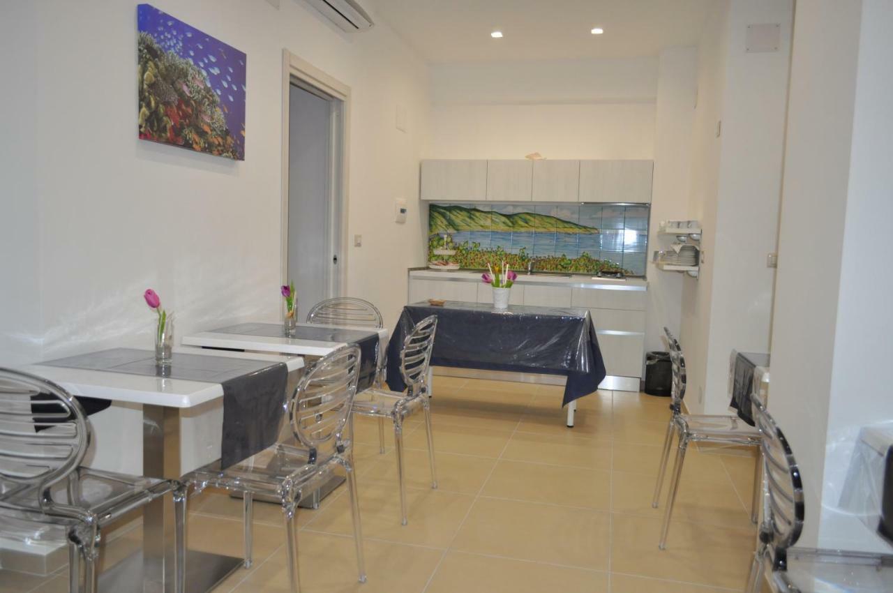 B&B Degli Aranci Палинуро Экстерьер фото